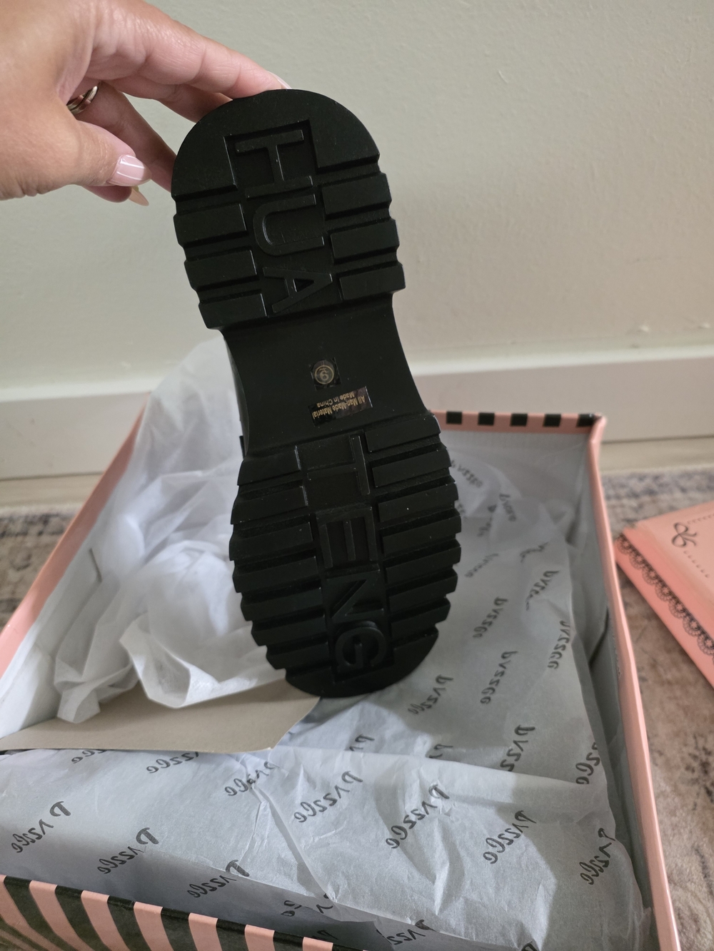 Women's Black Patent Chelsea Loafers with Gold Bit Hardware - Unbranded - Picture 5 of 5
